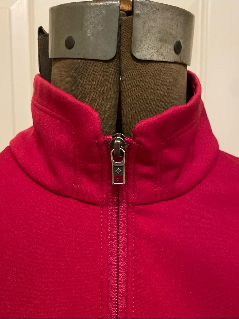 Columbia WOMENS Raspberry-Red Full-Zip Softshell Jacket - Picture 3 of 16